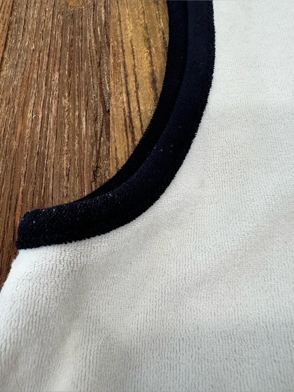 White Sleeveless Zip Front Robe with black Trim - Picture 6 of 10